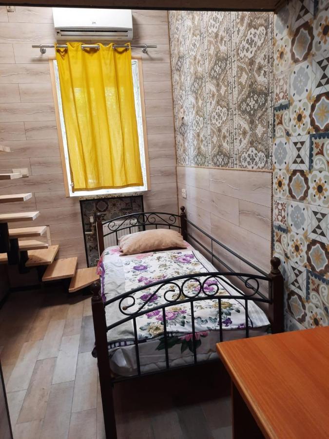 Hostel Voyage Kiev Exterior foto